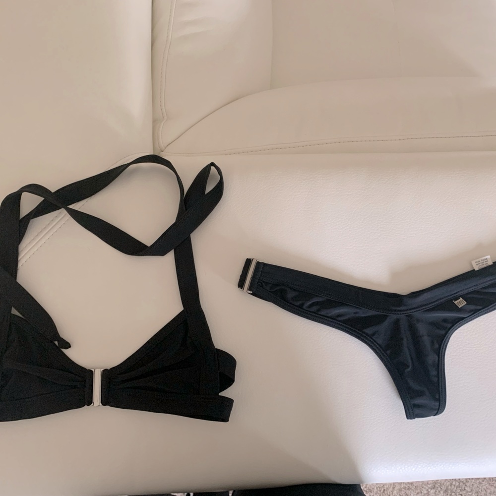 Wicked Weasel Black Buckle Closure Top and Bottoms Size Small